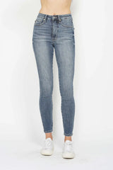 Yara Contrast Wash Skinny Jeans